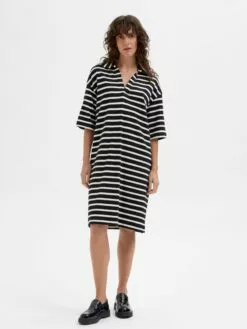 Selected Femme Neulemekko 'Tala' 12 Selected Femme Neulemekko 'Tala' -Selected Femme Myymälä 1eeccfd53a65f5bad52f72a885151895