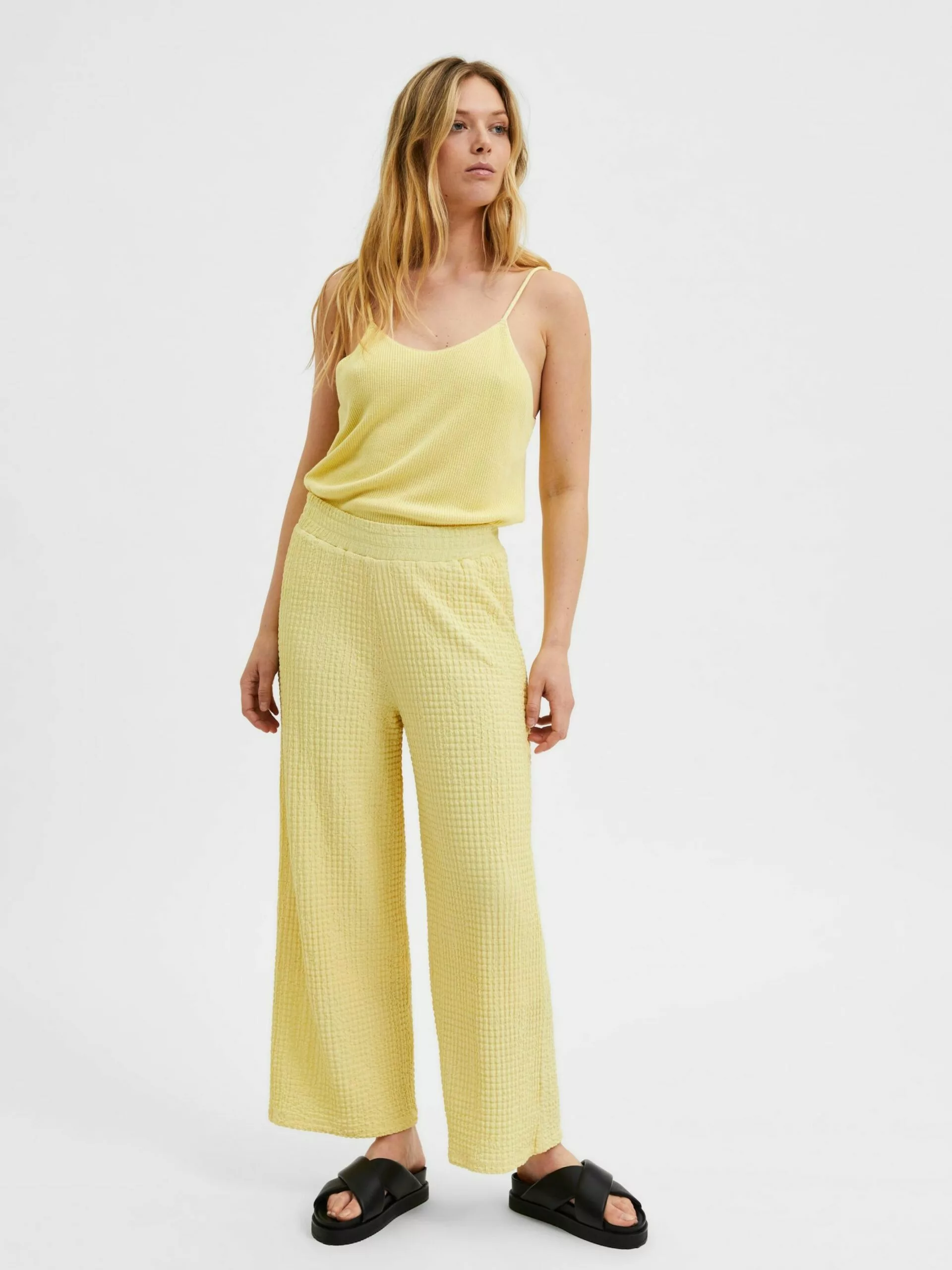 Selected Femme Wide Leg Housut 'Thea' 4 Selected Femme Wide Leg Housut 'Thea' - Image 2