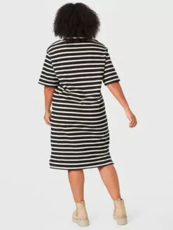 Mekko 'TALA' 9 Mekko 'TALA' -Selected Femme Myymälä 579ceb0866632aab17c907a769e89b31