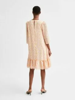 Selected Femme Mekko 'Jeanie-Gracy' -Selected Femme Myymälä 9b6cd1326fd24672f19a0125caab4362