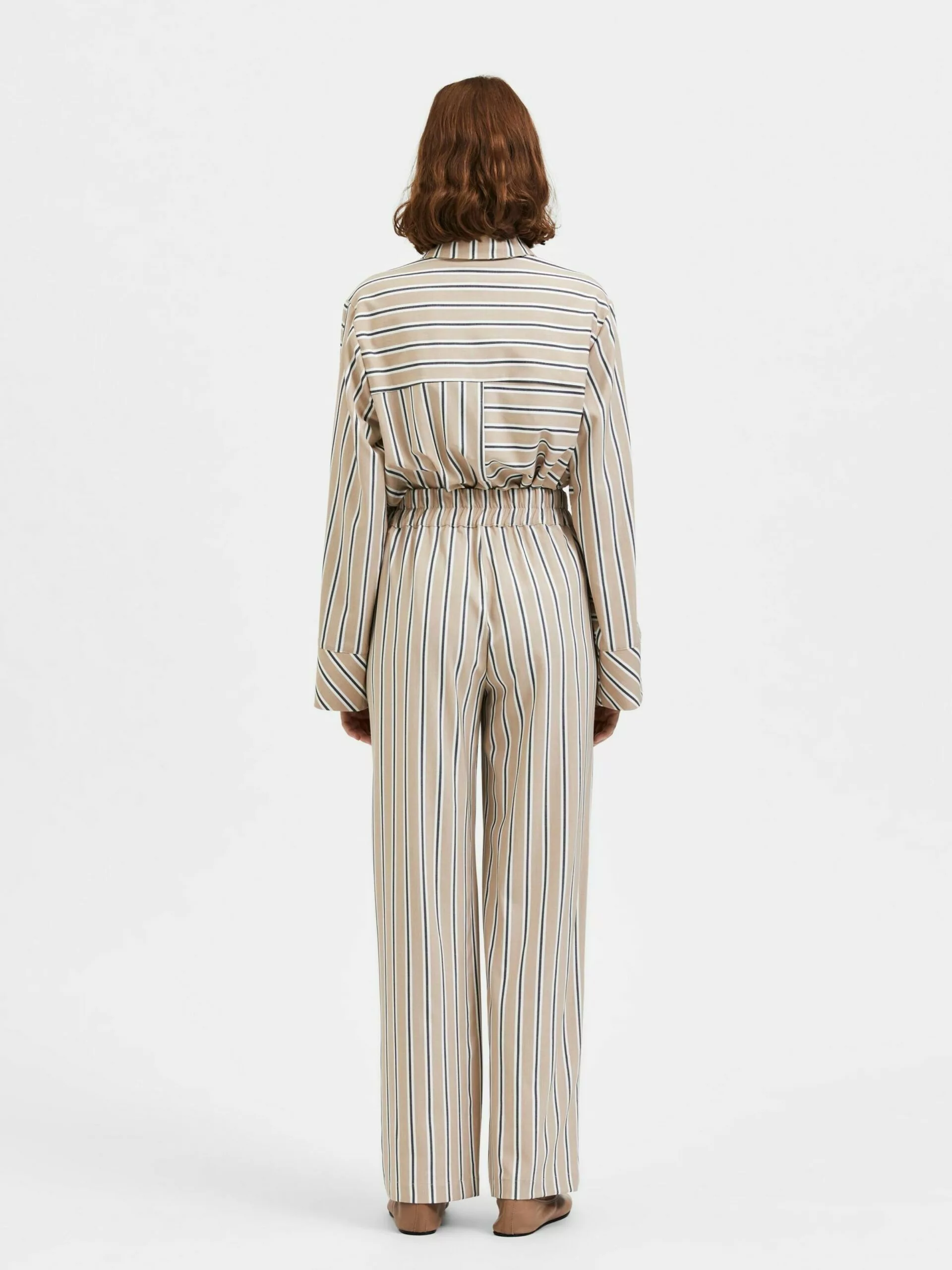 Selected Femme Loosefit Housut 'PARISA' 3 Selected Femme Loosefit Housut 'PARISA'