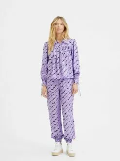 Selected Femme Pusero 'LARA' -Selected Femme Myymälä d85554c0602aa4c3edfffa646ed88964