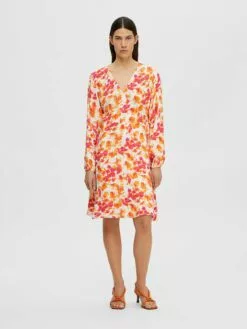 Selected Femme Mekko 'Fiola' -Selected Femme Myymälä dafda2e8609d69abfe7e46f67739daf5