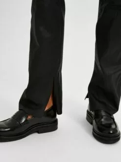 Selected Femme Regular Housut 'Berit' -Selected Femme Myymälä ec7198023f7b229d68c1f2c2fe3d0f6d