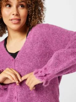 Neuletakki 'SIA JUMA' 12 Neuletakki 'SIA JUMA' -Selected Femme Myymälä f3972901c9687943870614fe48dc5969